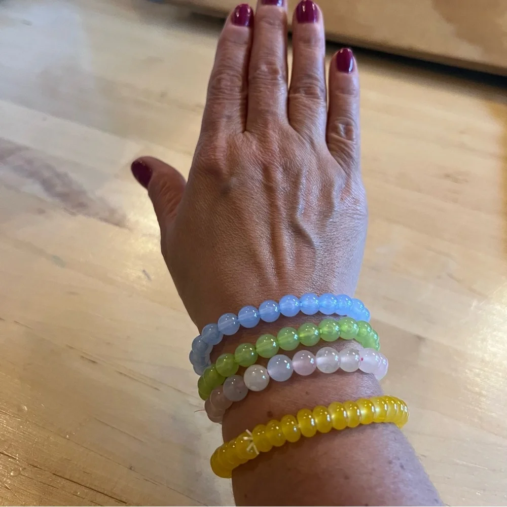 ✅Pastel set four Beaded stack Bracelets stretch elastic blue pink green yellow